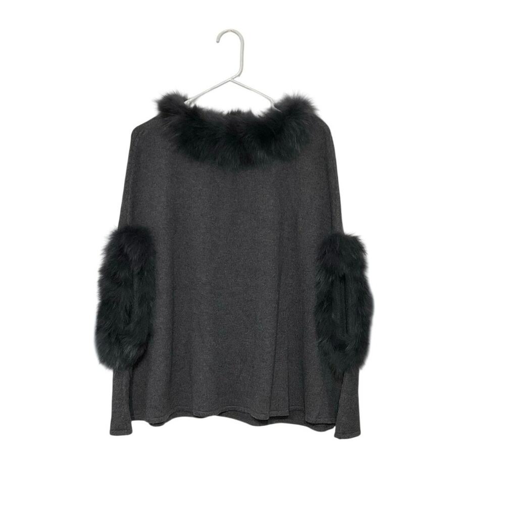 Dolce Cabo Fox Fur Trim Grey Cape/Poncho Sweater Wool Blend Sz S/M Old Money 40s